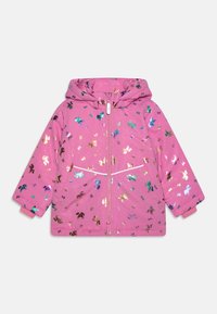 Veste doudoune rose avec capuche, ornée de motifs de licornes colorés et brillants, et deux poches avant avec bord réfléchissant. Texture lisse.