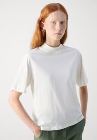 Lindex BEATRICE - T-shirt basique - light white
