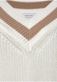 LASCANA V-AUSSCHNITT - Strickpullover - creme