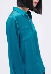 Caroll Overhemdblouse - bleu turquoise
