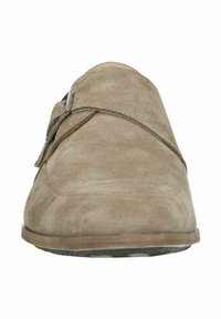 Leren loafers in lichtbruin met een ronde neus, een band over de voet en een rubberen zool. Platte constructie en minimale stikseldetails.