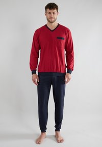 Götzburg ALAN  SET - Nachtwäsche Set - chili pepper
