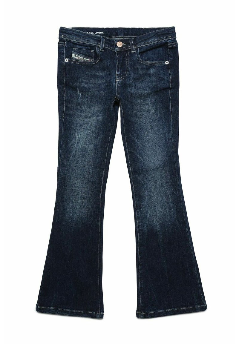 Jeans in denim a palazzo di colore blu scuro con lavaggio sbiadito, cinque tasche e chiusura con zip e bottone sul davanti.