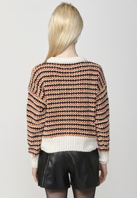 Koroshi STRIPED - Pulover - multicolor