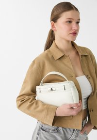 Stradivarius Borsa a mano - white
