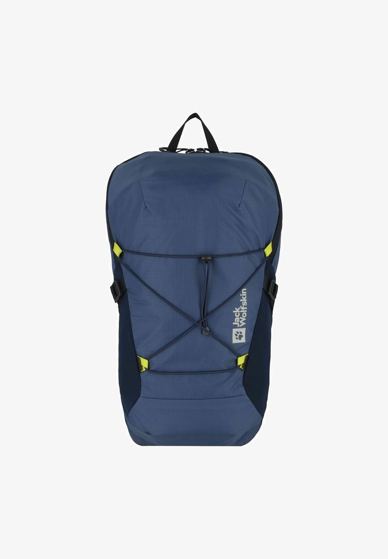 Zaino in nylon blu con una forma snella, dettagli neri, sistema di corda bungee sulla parte frontale e un logo mostrato di lato.
