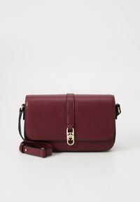 Non selezionato, deep rouge