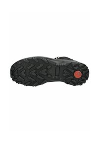 Suela de zapato de goma negra con surcos profundos, superficie texturada y un acento rojo. Presenta una forma curva y bordes estriados para mayor tracción.