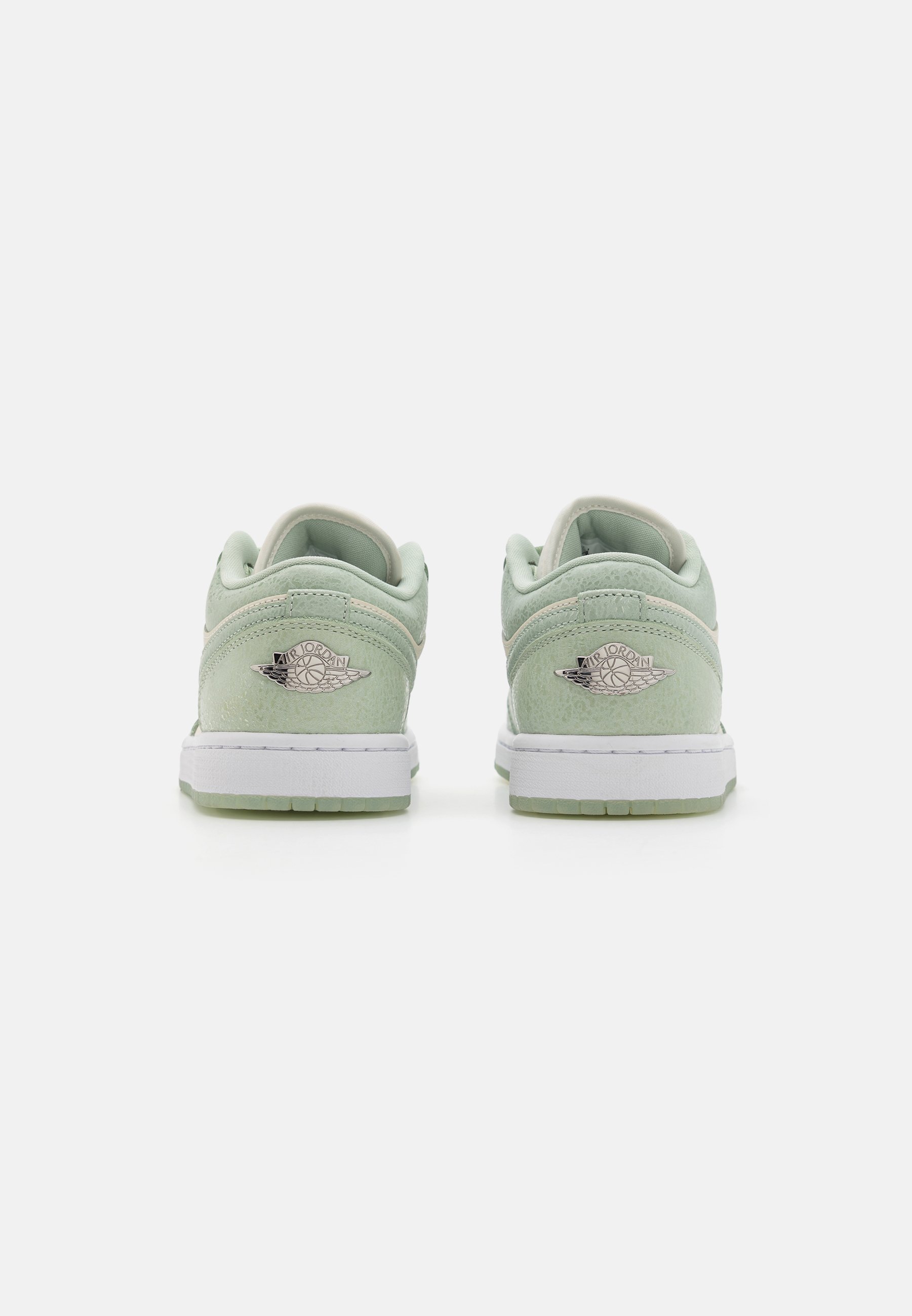 seafoam white jordan 1