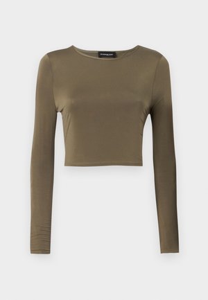 Ελιανί πράσινο, μακρυμάνικο cropped τοπ από μαλακό, ελαστικό ύφασμα. Διαθέτει στρογγυλή λαιμόκοψη και εφαρμοστή γραμμή με τελειωμένες ραφές.