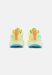 HOKA CLIFTON 9 - Sneakers basse - lettuce/solar flare