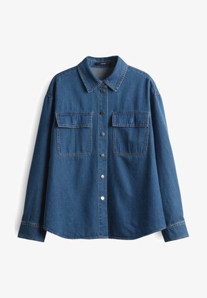 Dunkelblaue Jeanshemd mit Kragen, langen Ärmeln, zwei Brusttaschen und silbernen Druckknöpfen entlang der Vorderseite und an den Manschetten.