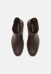Jack & Jones JFWFENCHURCH CHELSEA BOOT - Botines - brown stone