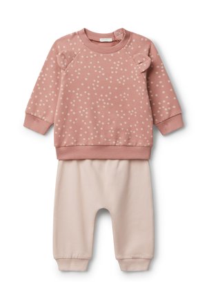 Zweiteiliges Baby-Outfit mit einem rosa gepunkteten Sweatshirt, das kleine Ohrdetails an den Schultern aufweist, und einer einfarbigen hellrosa Hose mit Bündchen.
