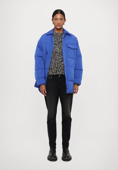 WEEKEND MaxMara CARLOS - Daunenmantel - bluette