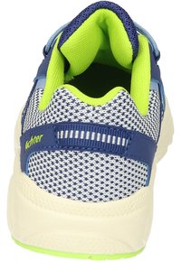 Buty sportowe z siateczkowym wierzchem w kolorze granatowym i białym, z limonkowo-zielonym, miękkim kołnierzem oraz solidną białą podeszwą. Logo umieszczone z boku.