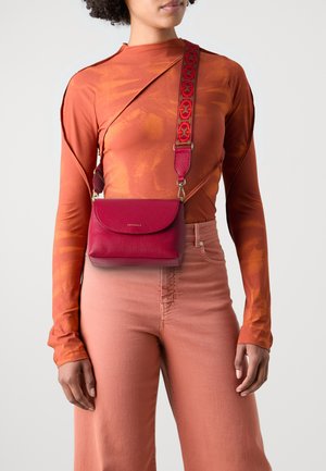 PAULINA - Borsa a tracolla - sangria