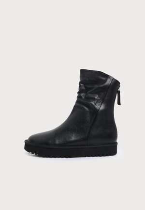 Paul Green, 8303 - Боти с платформа - glove calf black