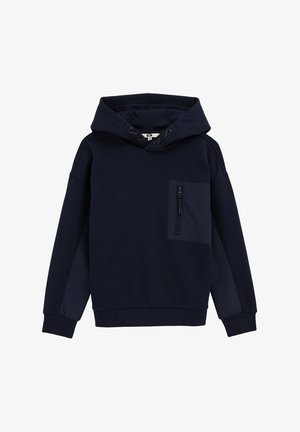 Temno modra kapucar s kapuco, izdelan iz mehke tkanine, z velikim sprednjim žepom z zadrgo in kontrastnimi stranskimi paneli. Strukturiran dizajn.