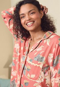 Laura Ashley BUTTON THROUGH REGULAR FIT - Set lenjerie de noapte - alworth floral