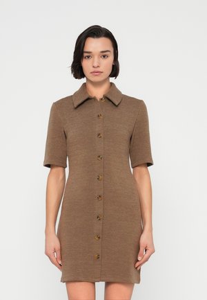 PCBENJAMINA DRESS  - Obleka/pulover - greige