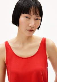 ARMEDANGELS ESHAA SOLID - Top - coral blush