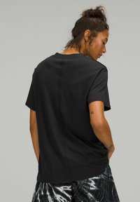 lululemon ALL YOURS  - T-shirt basic - black