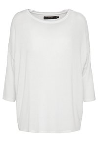 Vit loose-fit tröja med trekvartsärmar och rund halsringning, tillverkad av mjukt stickat tyg.