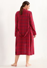Cellbes of Sweden CHECKED - Morgonrock - red checked