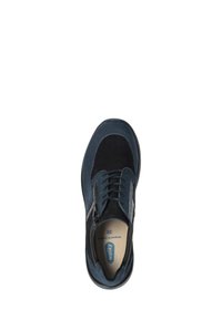 Navyblaue Sneaker aus einer Kombination von glattem Leder und Wildleder, runde Zehenform, Schnürdesign und seitlichem Reißverschluss. Größe 39 sichtbar im Inneren.