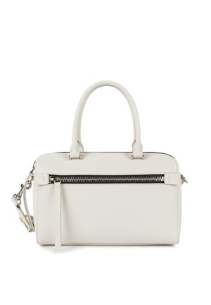Borsa in pelle bianca con tasca frontale con zip, manici doppi e tracolla rimovibile. Texture liscia e design minimalista.