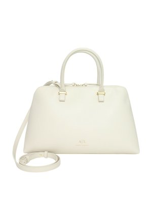 Borsa in crema con texture, due manici superiori, tracolla removibile, dettagli in hardware dorato e logo in rilievo sul frontale.