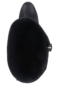 Stivale nero alla caviglia con punta rotonda e esterno in pelle liscia. L'interno è foderato in tessuto nero con dettagli esterni in hardware argentato.