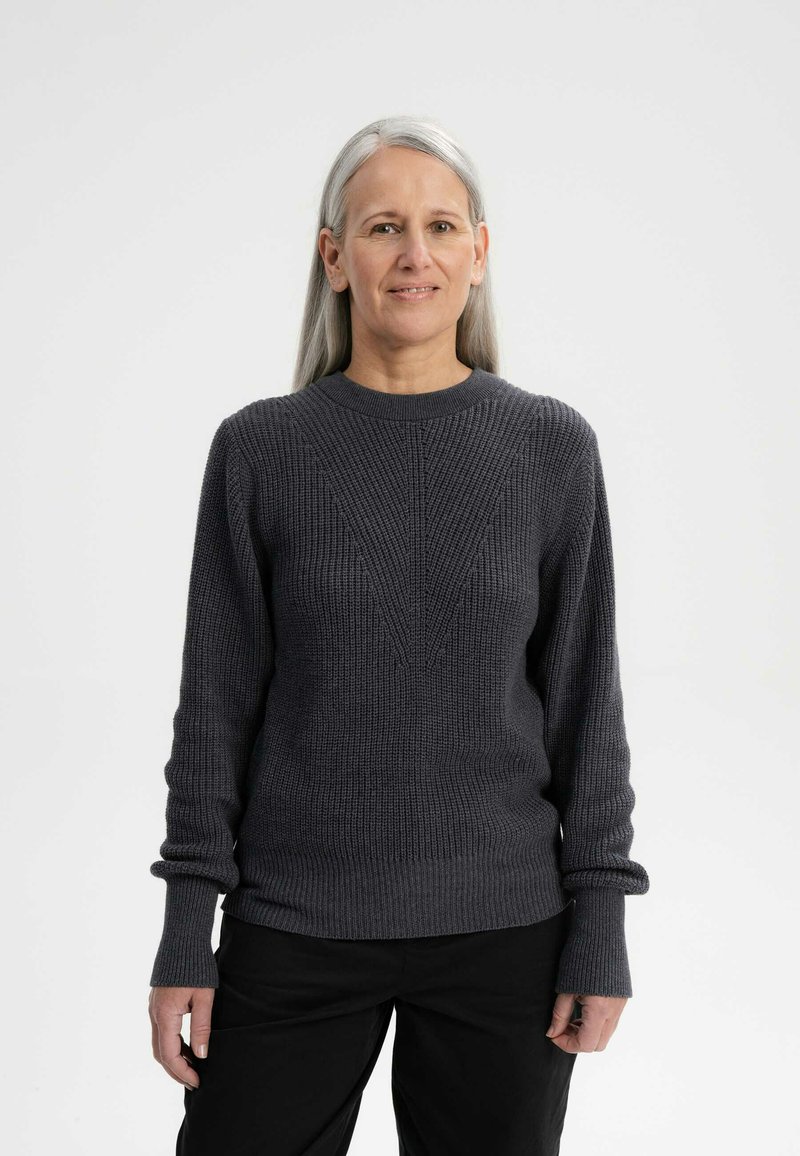 MELA GAURI - Strickpullover - anthrazit melange