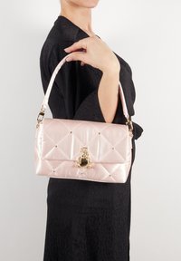 L'Atelier Du Sac DELPHINE - Käsilaukku - light rose