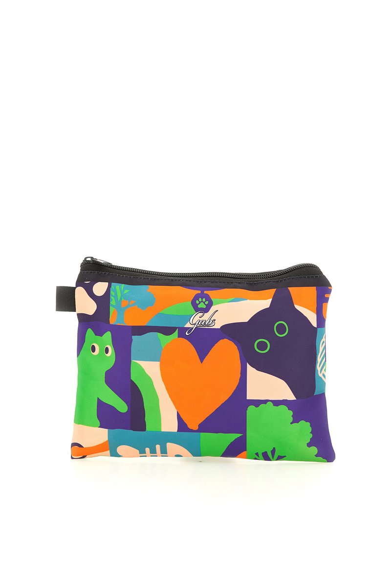 Piccola pochette con cerniera con volti di gatti astratti colorati, alberi verdi, cuore arancione e motivi di lisca di pesce su sfondo viola.