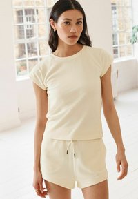 Next SHORT SLEEVE REGULAR FIT - T-shirt basique - ecru
