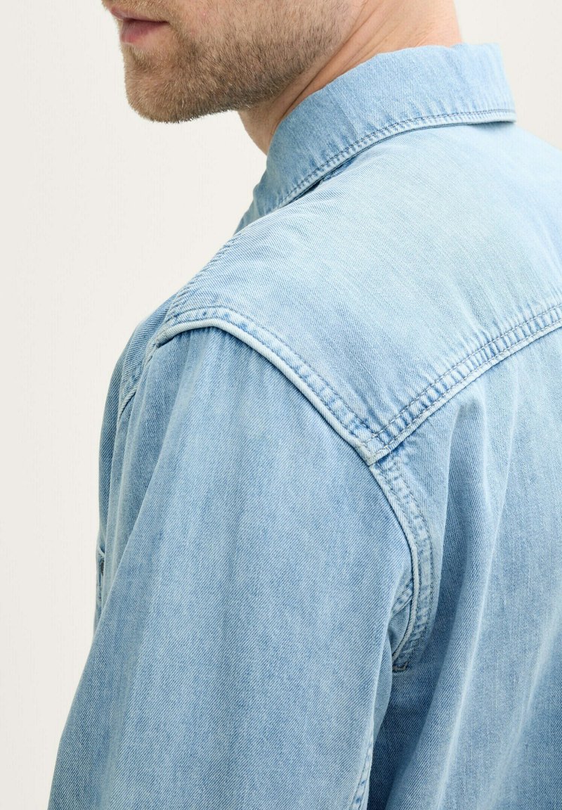 Camicia In Denim Da Uomo Tom Tailor: Jeans Casual Con Tasche Sul Petto - 5