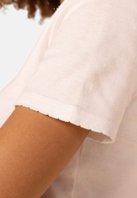 Petit Bateau L'ICONIQUE COCOTTE - T-shirt basic - white