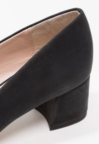 Esprit Pumps - black