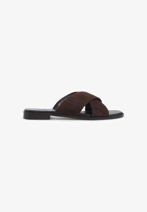 NA-KD, Mules - brown