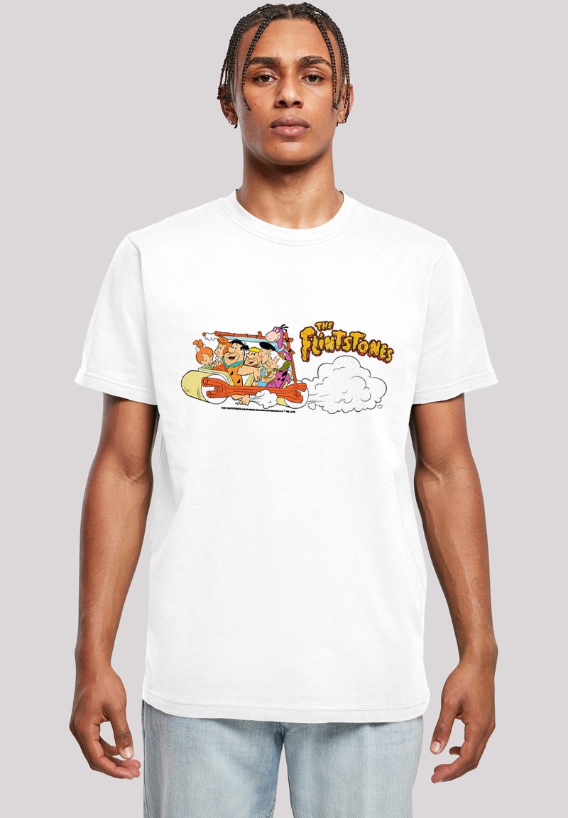 Hvit bomull t-skjorte med "The Flintstones" tegneserie grafikk i fargerik trykk, som viser karakterer i en bil med en sky av røyk.