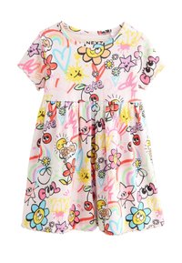 Robe à manches courtes en tissu doux, ornée d'un imprimé ludique de fleurs colorées, d'étoiles et de visages souriants sur un fond rose clair.