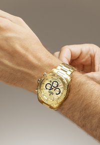 Festina TIMELESS - Montre à aiguilles - gold coloured