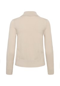 Beige langærmet sweater med ribbet manchetter, kant og krave, vist bagfra på en hvid baggrund.