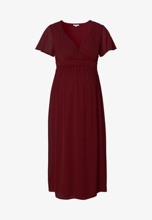 Bordeaux maxi-kjole lavet af let stof, med en dyb V-hals, korte flutterærmer og samlet talje for en svævende silhuet.