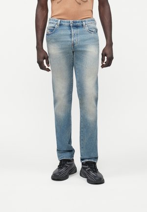 Diesel Egyenes szárú farmer - 01