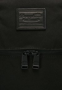 Doughnut CHRISTOPHER - Dnevni ruksak - black