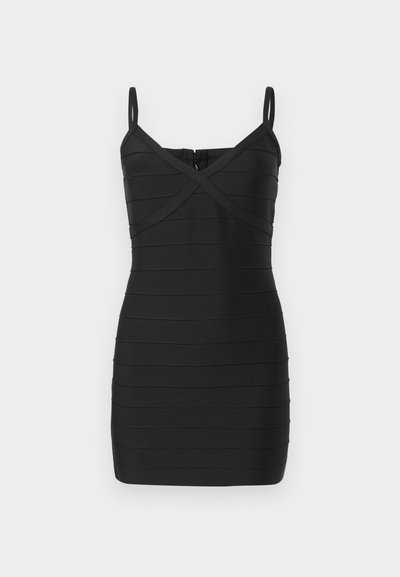 Μαύρο στενό φόρεμα χωρίς μανίκια με λεπτές τιράντες, οριζόντια υφή τύπου επίδεσμου και λαιμόκοψη σε σχήμα V με διασταυρωμένη λεπτομέρεια.