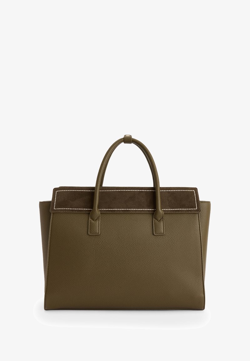 Borsa a mano in pelle verde oliva con finitura texturizzata, accentuata da morbido suede marrone sulla parte superiore, due manici strutturati e cuciture a contrasto.